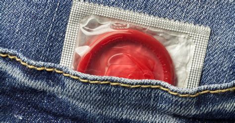 Fafanje brez kondoma za doplačilo Spremstvo Blama